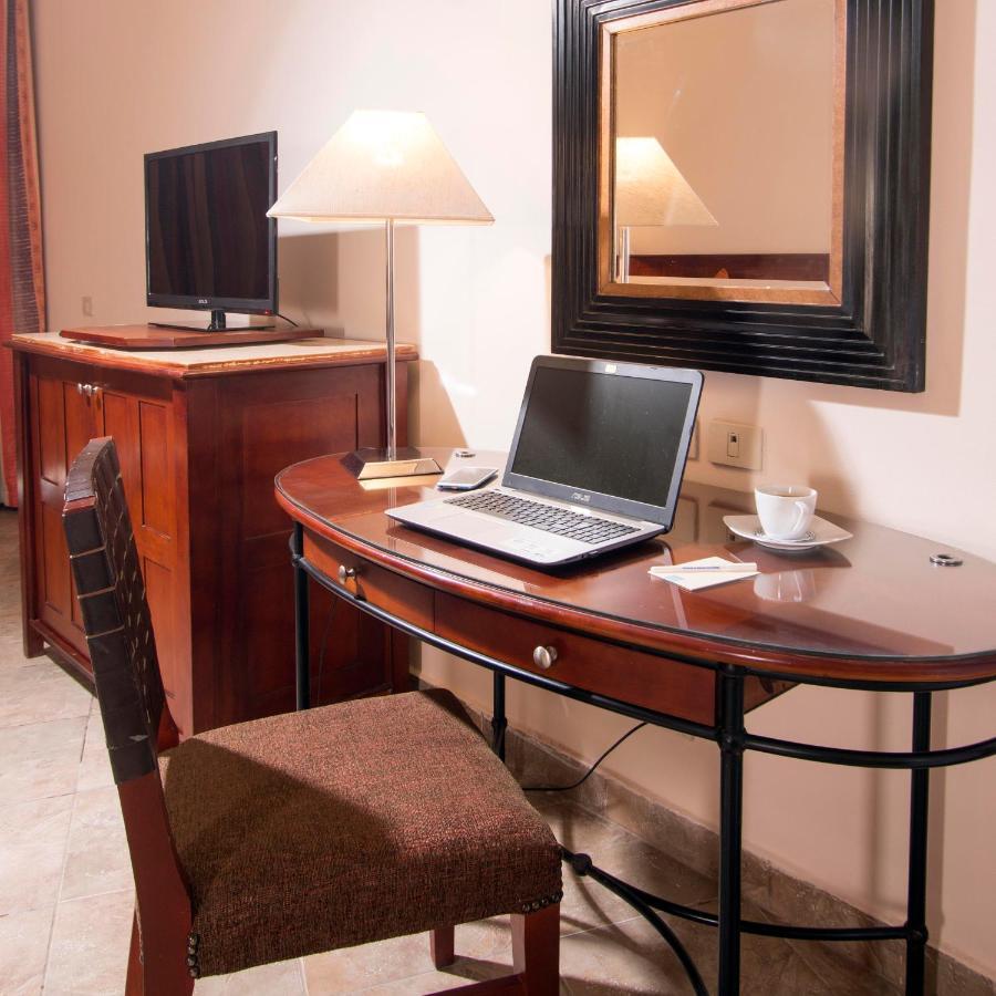 Swiss Inn Plaza Hotel 6th of October City Zewnętrze zdjęcie
