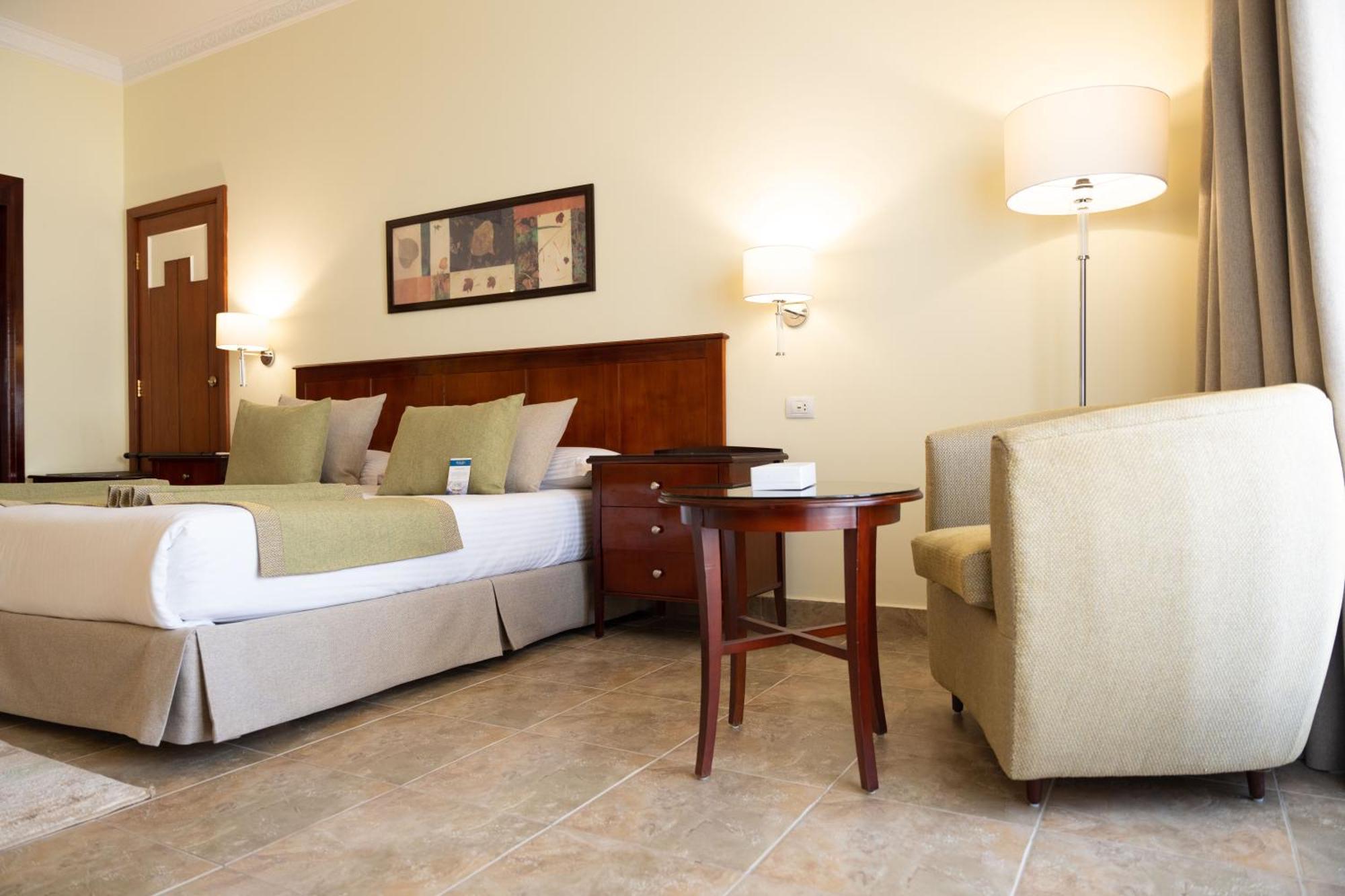 Swiss Inn Plaza Hotel 6th of October City Zewnętrze zdjęcie
